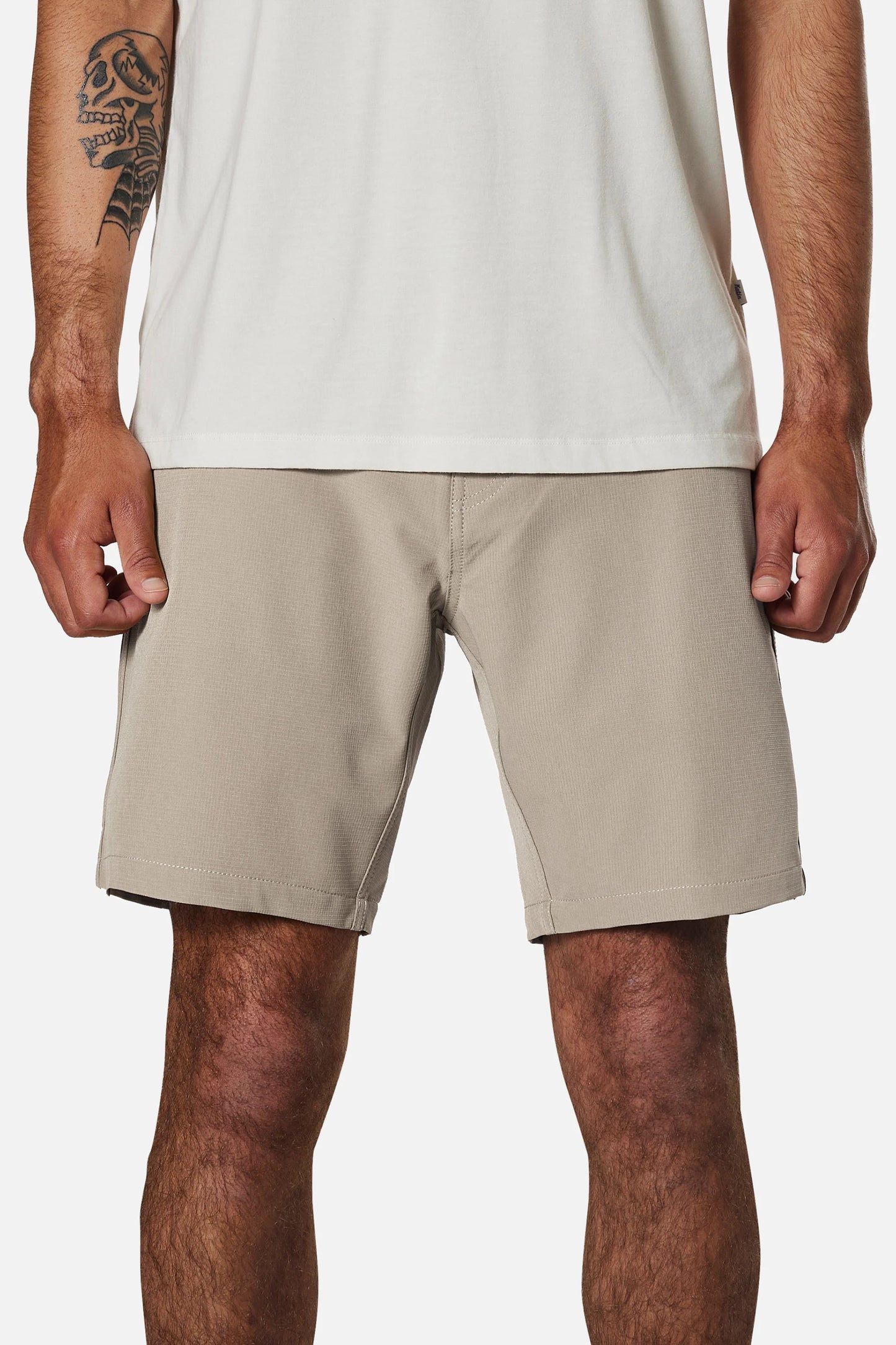 KATIN WONDERER HYBRID SHORT