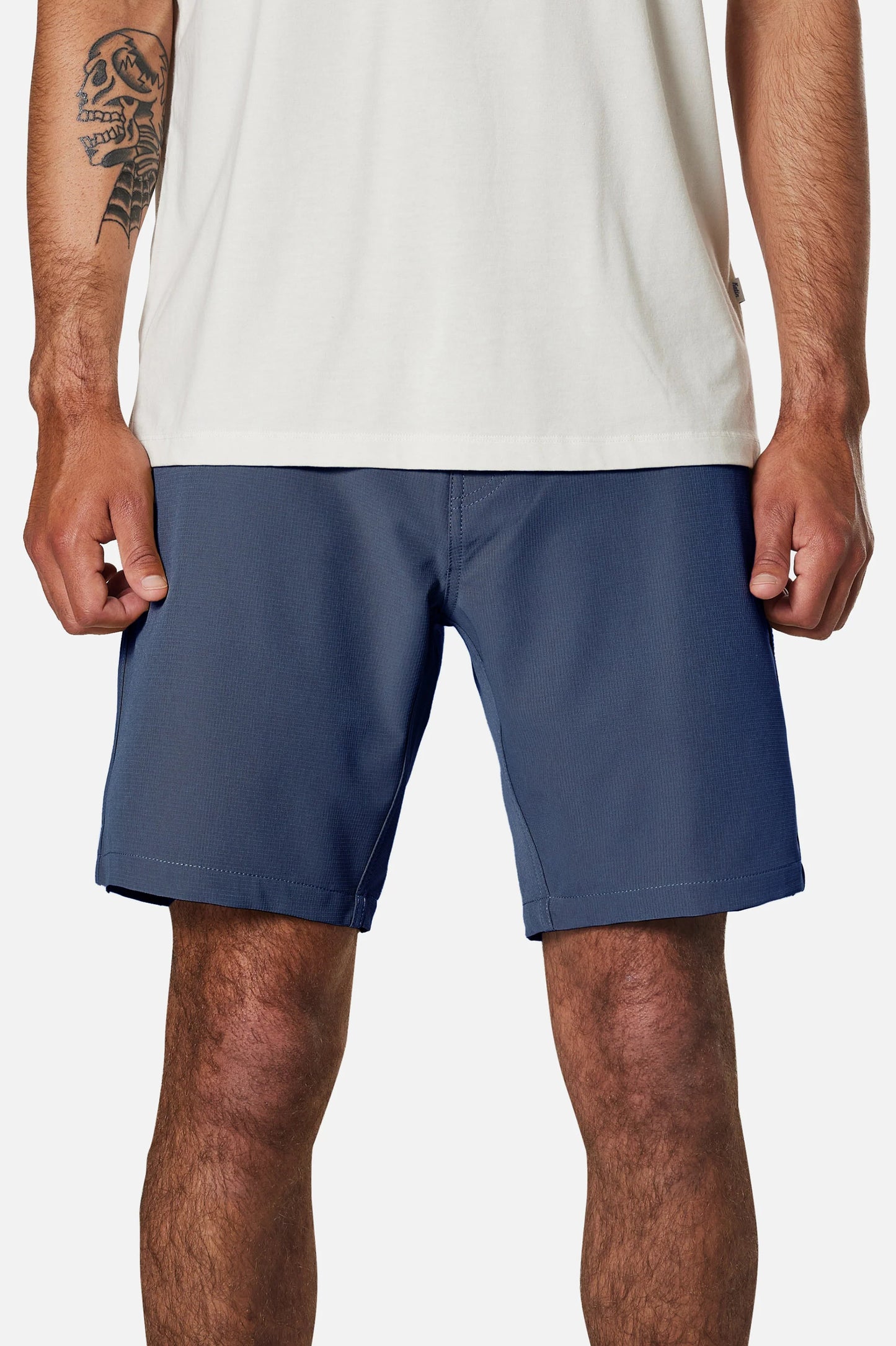 KATIN WONDERER HYBRID SHORT