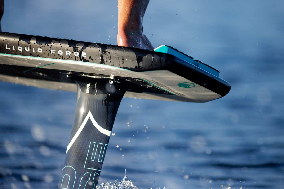 LIQUID FORCE X FOIL BOARD 2026