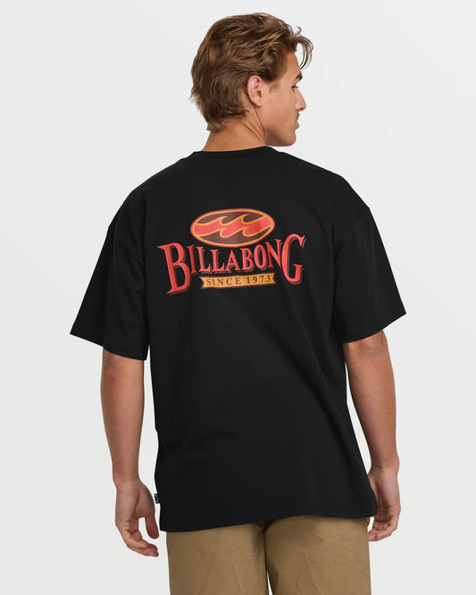 BILLABONG DOUBLE SPREAD OG SHORT SLEEVE TEE