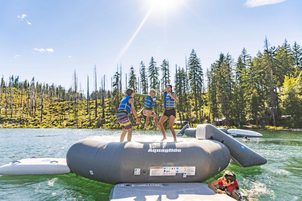 AQUAGLIDE RICOCHET 16 FOOT WATER BOUNCER