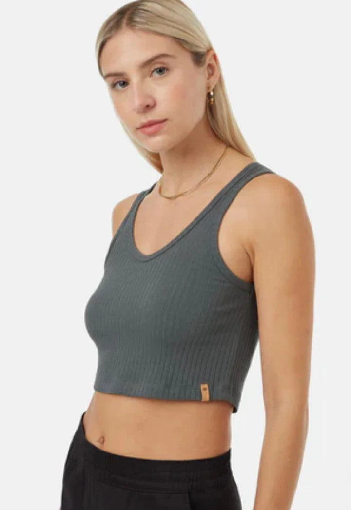 Cropped fitted fashion tank