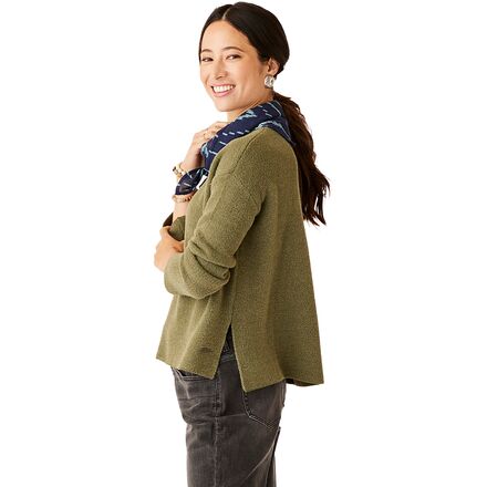 CARVE OLIVIA PLUSH SWEATER