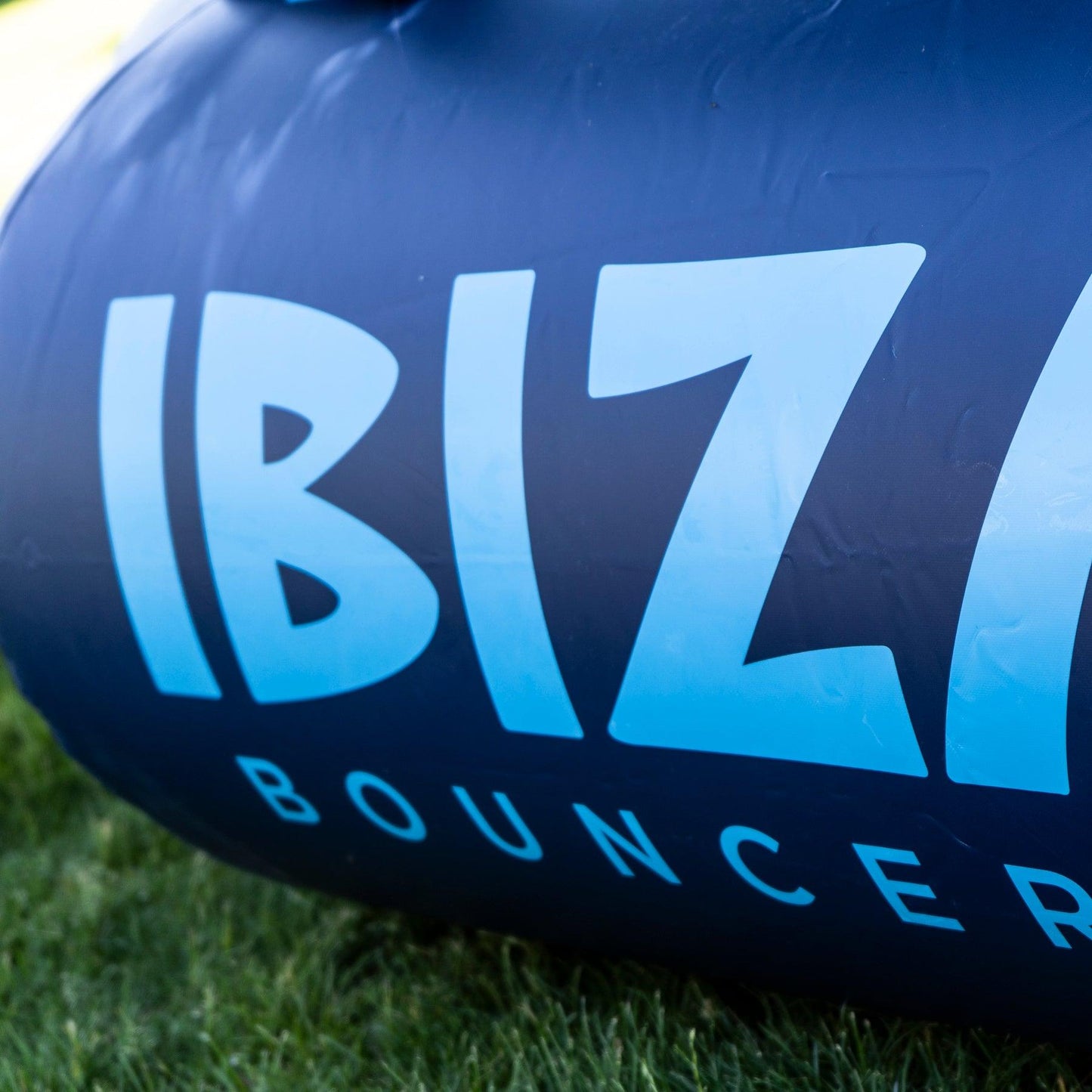 AKONA IBIZA WATER BOUNCER 16' - Cottage Toys - Peterborough - Ontario - Canada