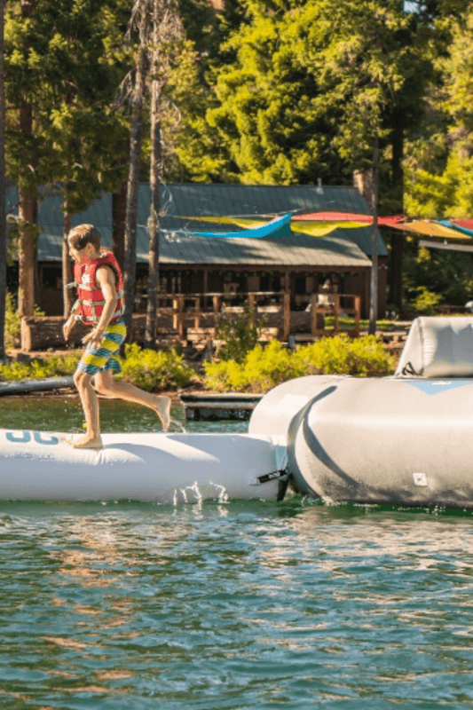 AQUAGLIDE RICOCHET 16 FOOT BOUNCER WATER PARK