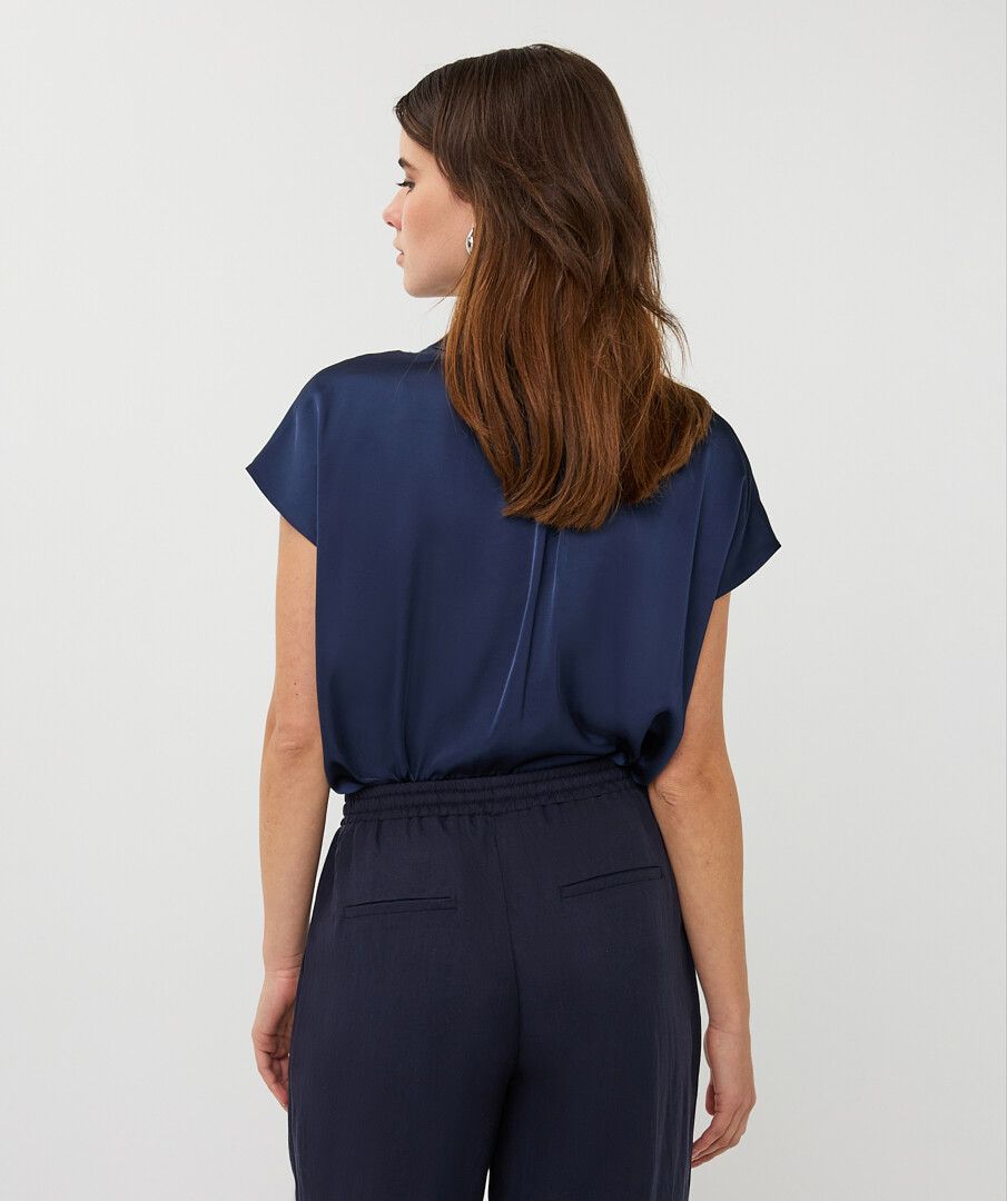 ESQUALO BLOUSE SLVLESS SATEEN