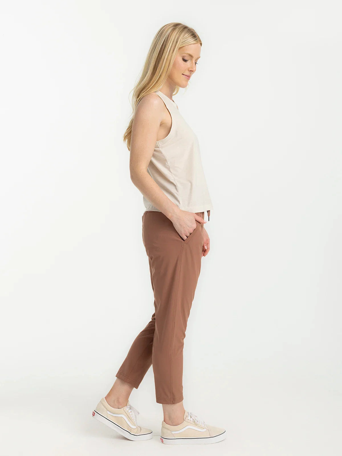 FREEFLY ELEVATE LIGHTWEIGHT TANK