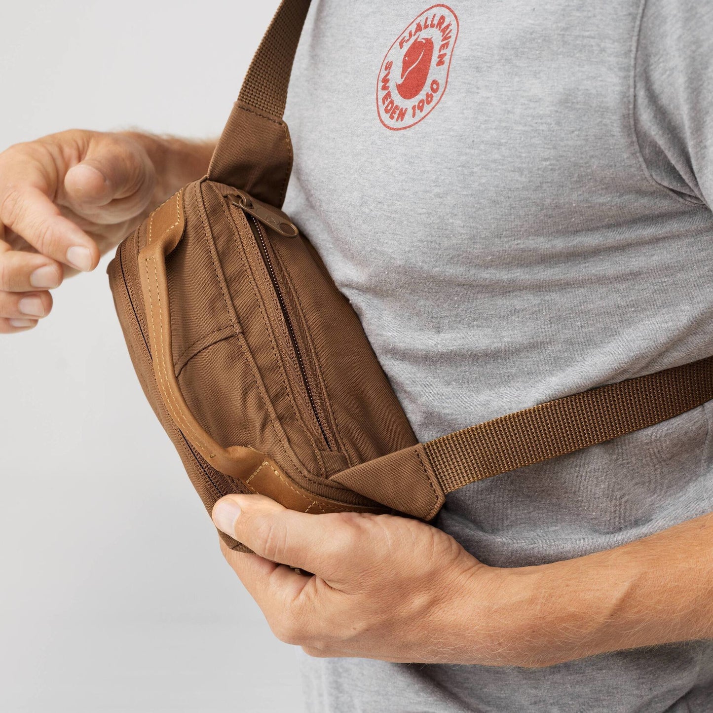 FJALLRAVEN KANKEN NO 2 HIP PACK
