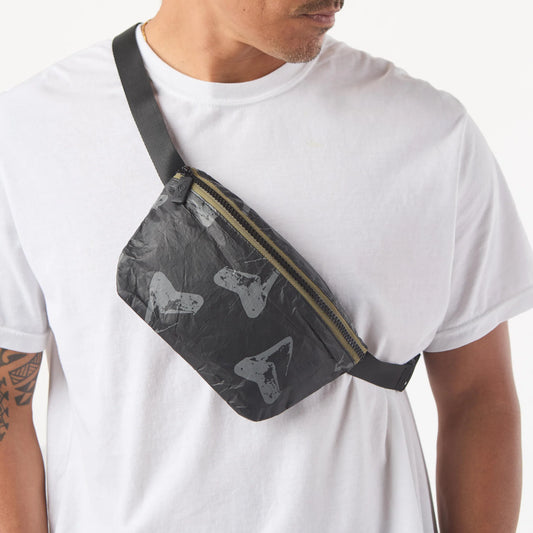 ALOHA AUMAKUA MINI HIP PACK
