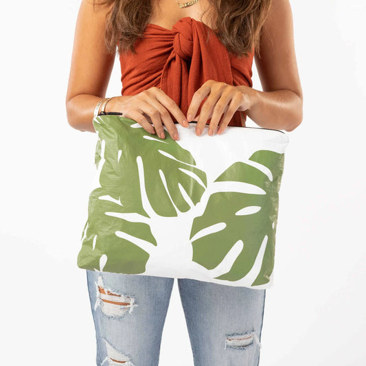 ALOHA MAX MONSTERA POUCH