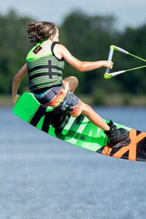 
            
                Load image into Gallery viewer, Ronix Vault 128 Kids Wakeboard - Cottage Toys Canada - Peterborough - Ontario - Canada
            
        