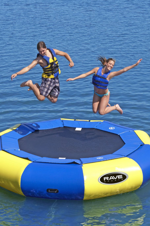 
            
                Load image into Gallery viewer, Rave Aqua Jump Eclipse (15&amp;#39; or 20&amp;#39; Trampoline) - Cottage Toys Canada - Peterborough - Ontario - Canada
            
        