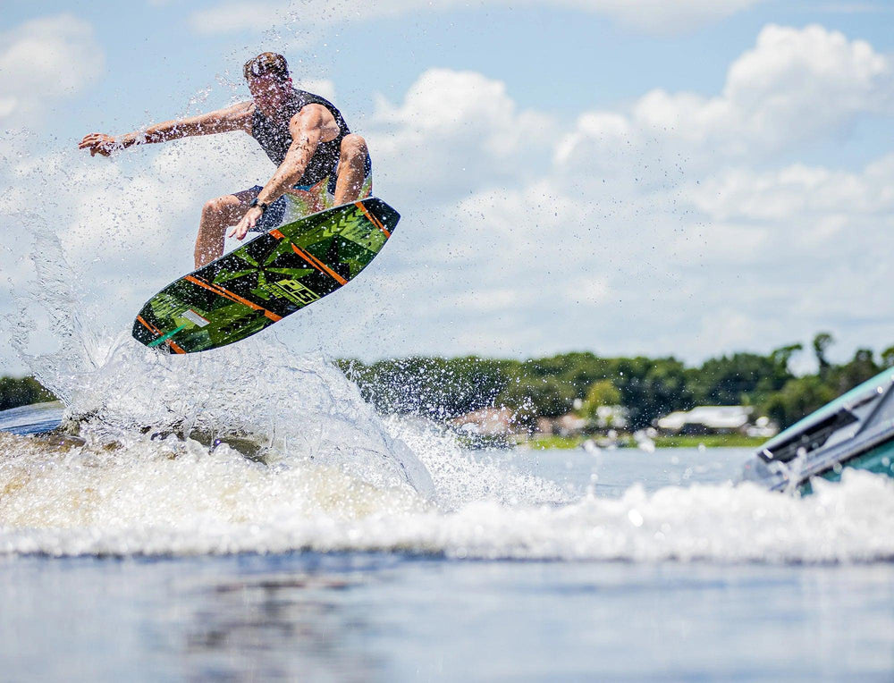 
            
                Load image into Gallery viewer, PHASE 5 HAMMERHEAD WAKESURFER 2023
            
        